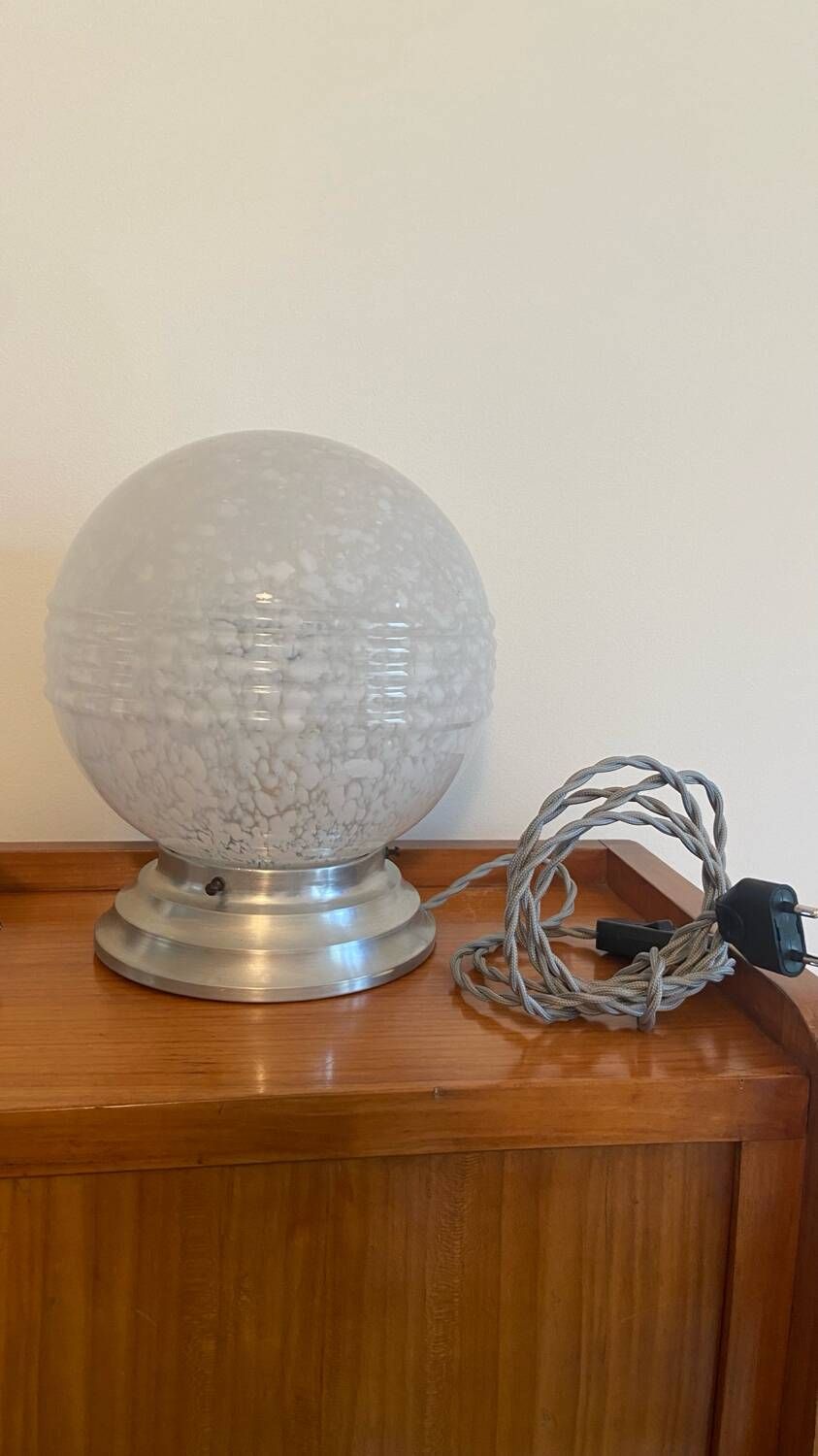 Table ball lamp in Clichy glass and Art Deco aluminum base