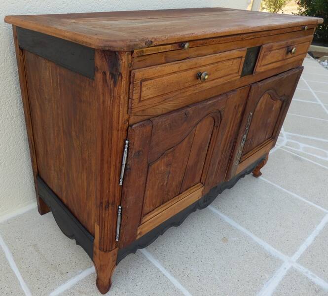 Antique sideboard from the end of the 19th century, 2 doors, 2 drawers, shelf in its patina
