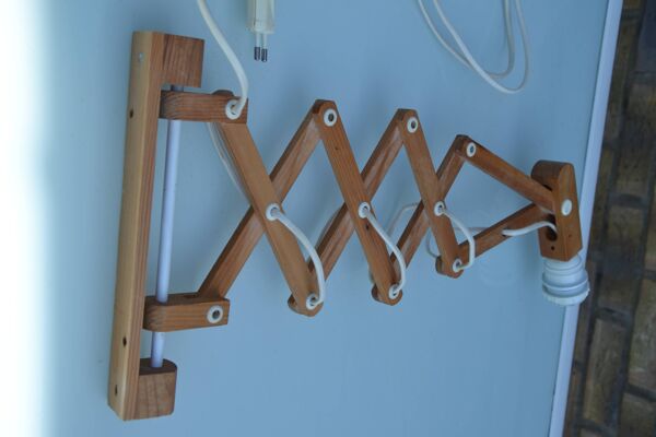 Applique murale extensible ikea/lampe en bois modèle sax 1985-90
