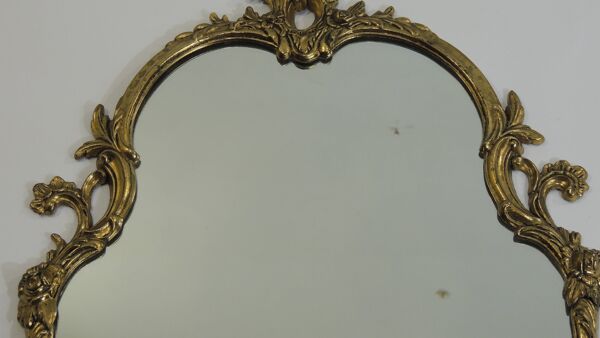 Miroir vintage doré style Louis XV – Cadre baroque en métal – Décoration mu