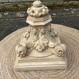 Stucco corbel