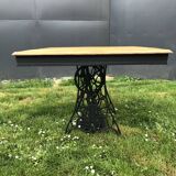 Dining table "Singer"