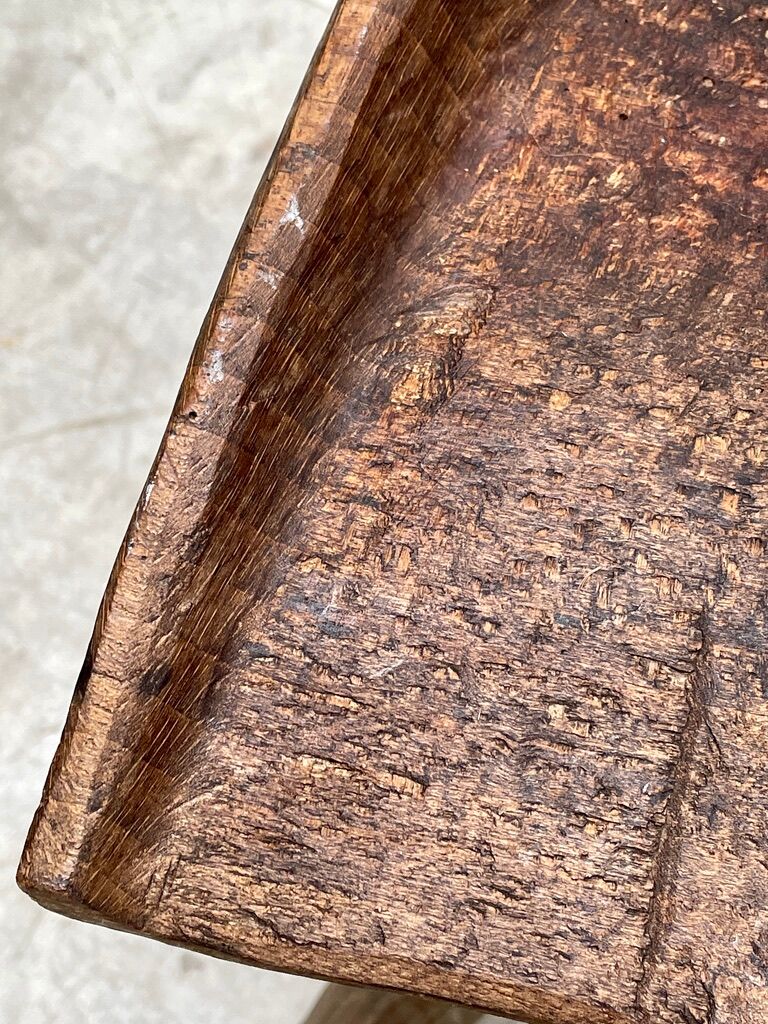 Tabouret art populaire brut