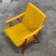 Fauteuil dit " Boomerang " jaune par Antonin Suman pour TON Bystrice 1960
