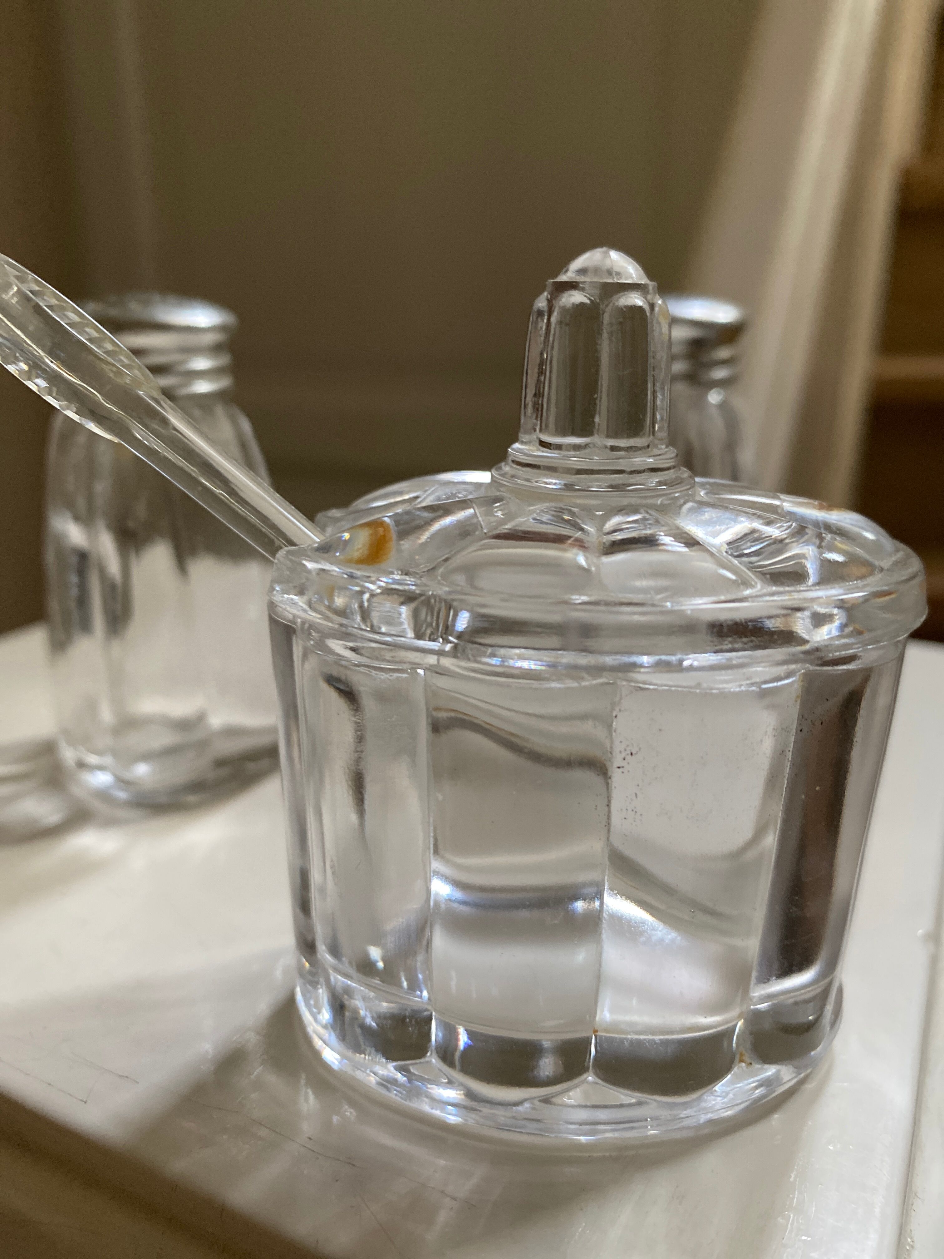 Service oil vinegar salt pepper with tray