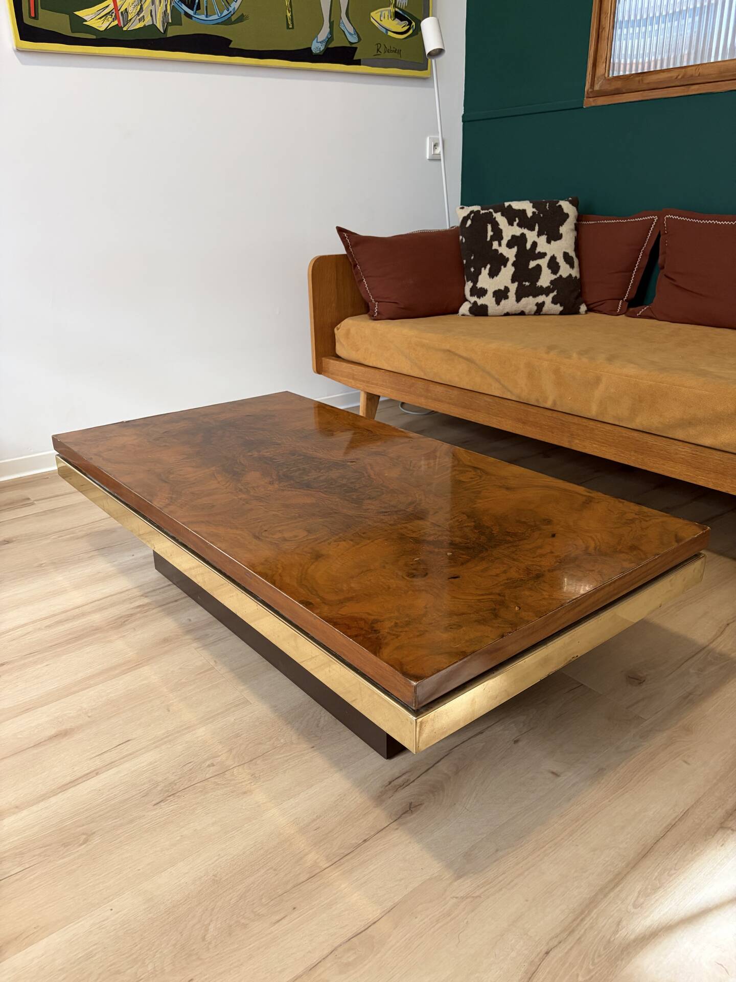 Elm burl coffee table and brass 70s Roche Bobois