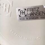 Series of 4 chairs 3107 by Arne Jacobsen edition Fritz Hansen