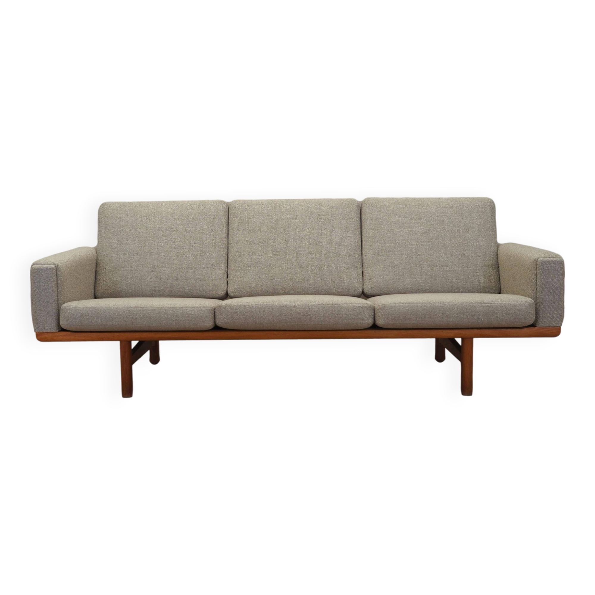 Canapé en frêne, années 1960, design danois, designer : Hans. J. Wegner, réalisation : Getama