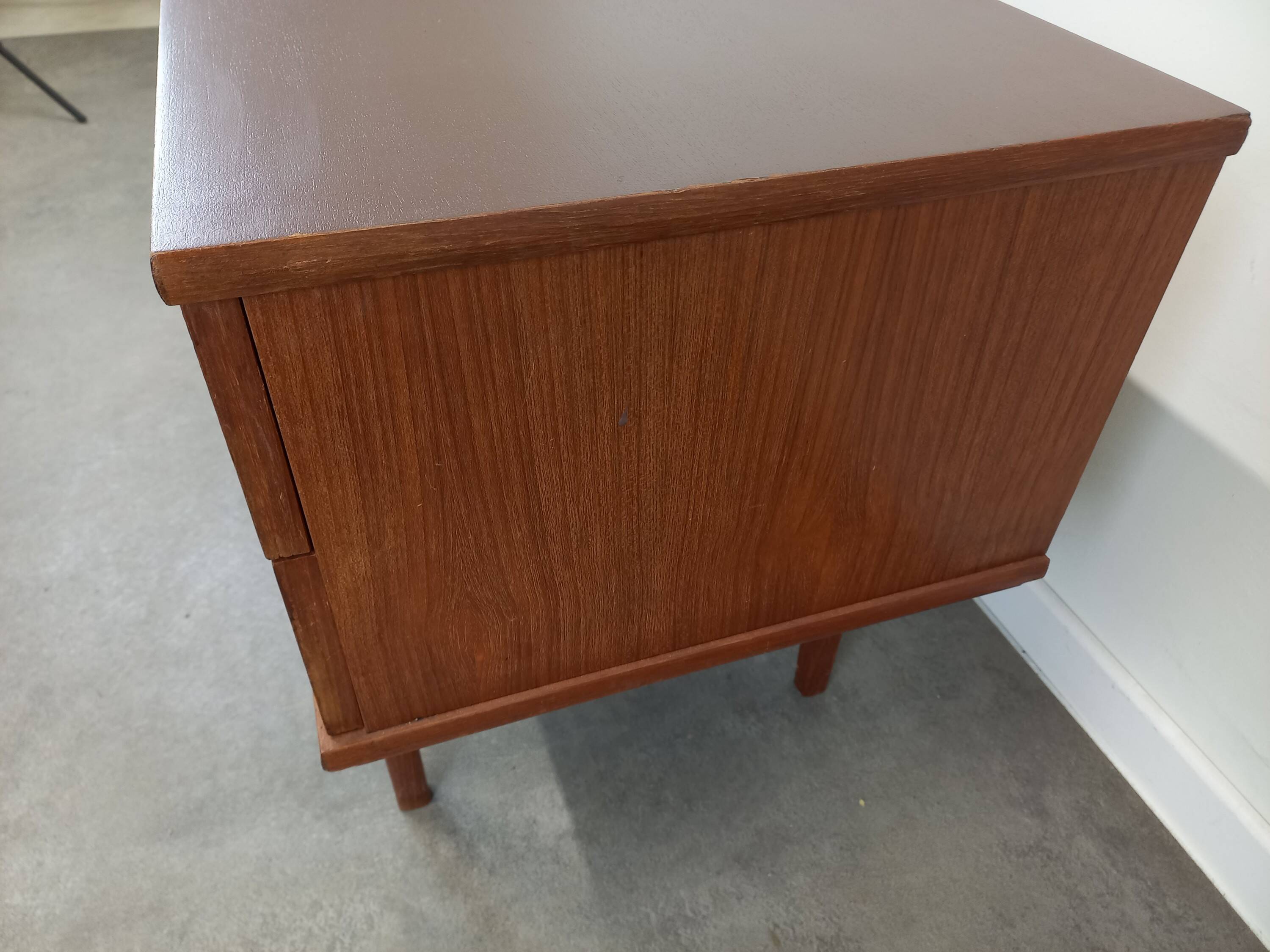 Commode scandinave
