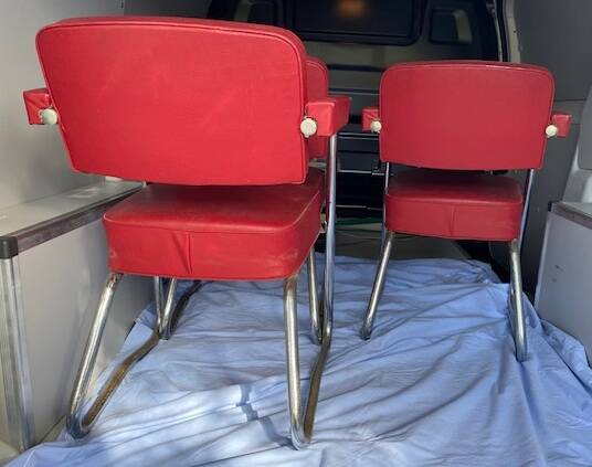 3 fauteuils de bureau