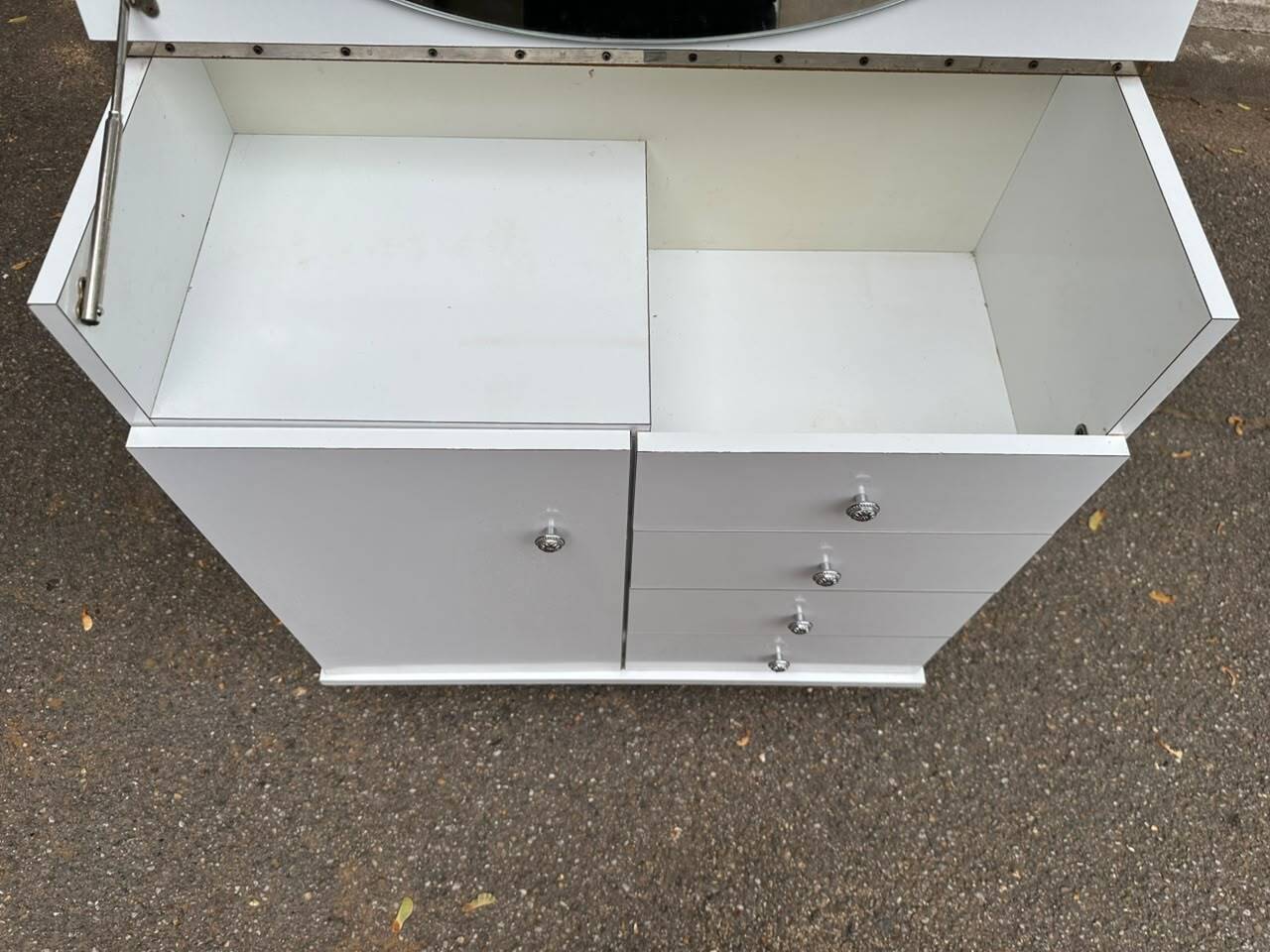 White wooden bathroom furniture with chrome compass legs, Mid-Century 1960.