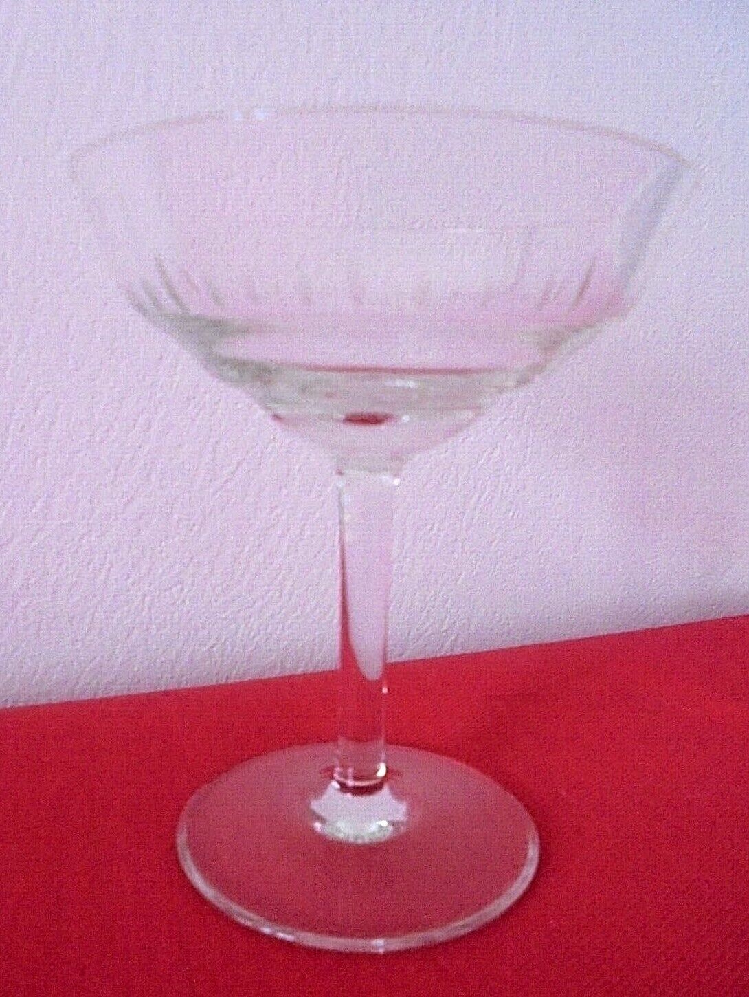Lot 6 coupes à champagne cristal ciselé  H. 11,5 cm Diamètre bord sup.10 cm