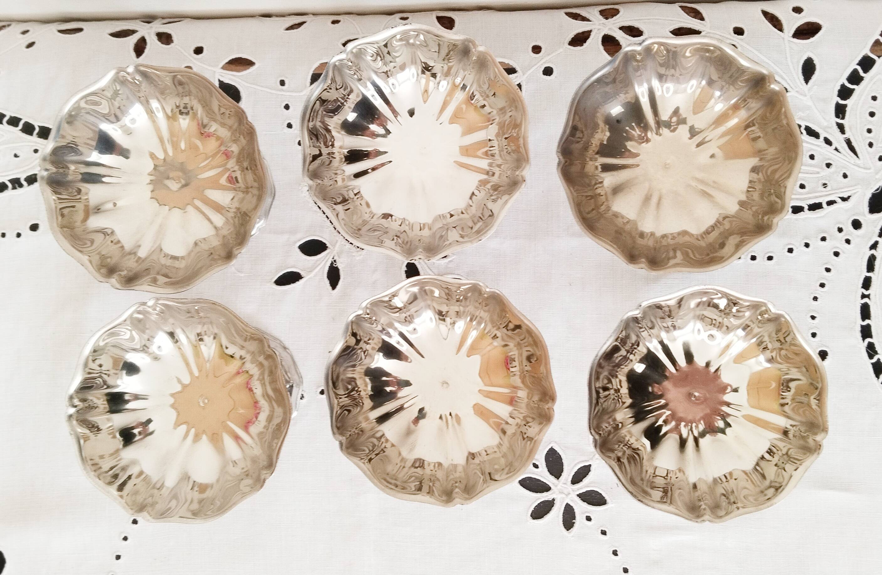 Lot de 6 coupes à glace sur pied ,ou sorbet  ,  en inox 18/10 ( ref18)