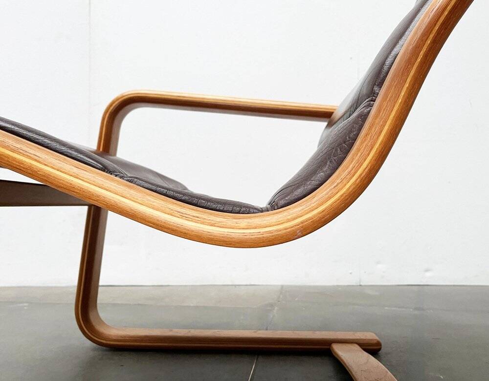 Vintage Swedish armchair model Lamello in beech by Yngve Ekström for Swedese, 1970s.