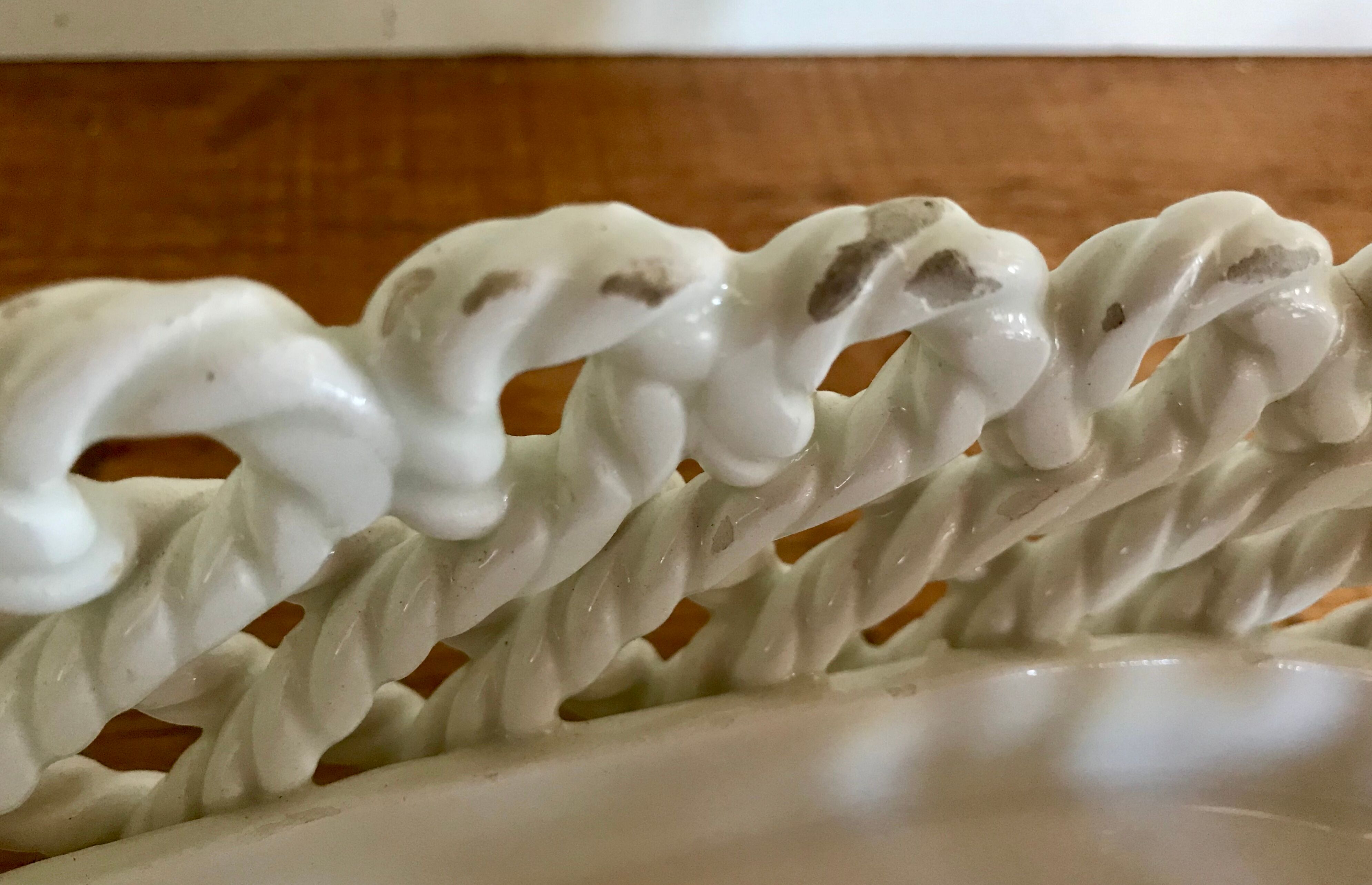 Braided ceramic pot cover