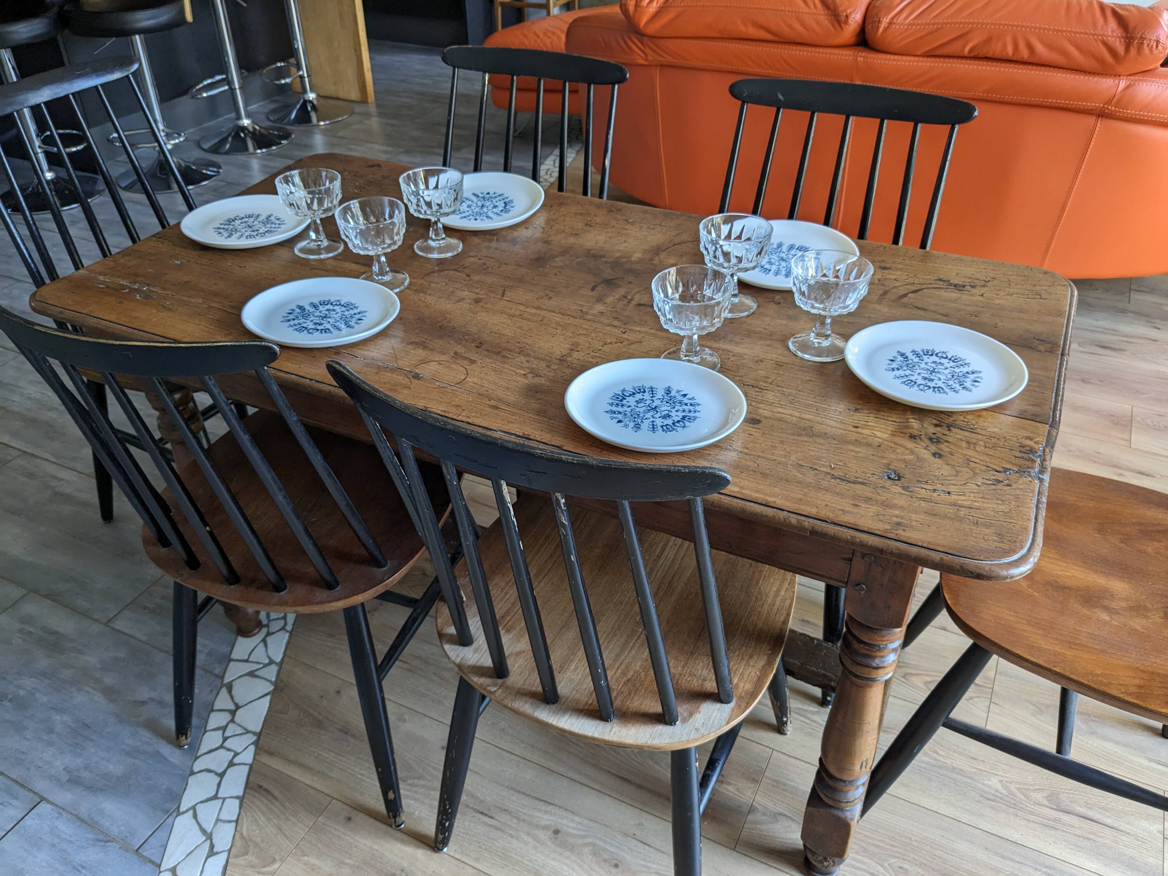 Service de 10 assiettes à dessert vintages par Sovirel