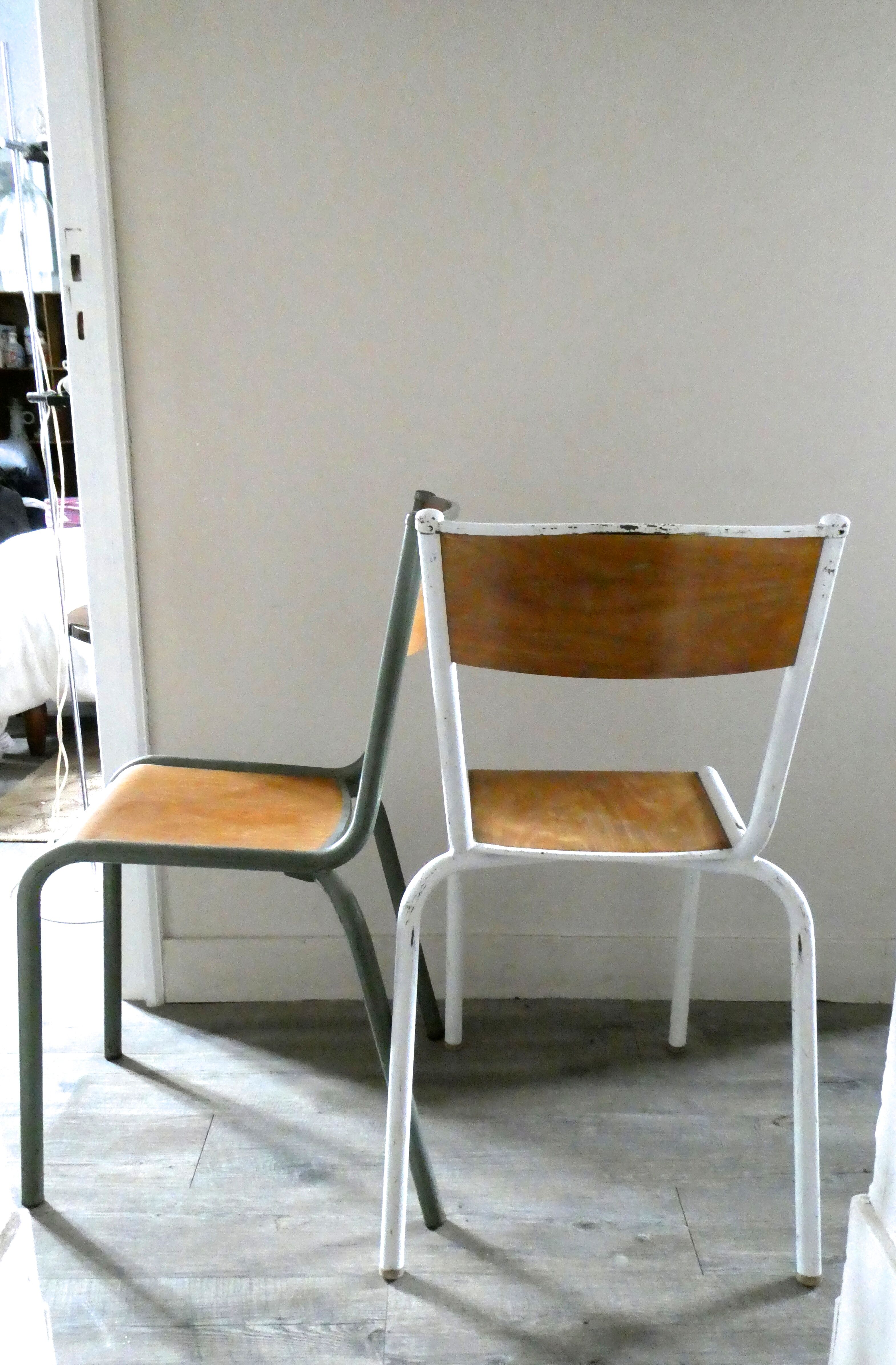 Pair of school chairs Mullca 510