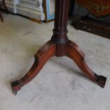 Rotating store floor in mahogany and marble of the nineteenth century