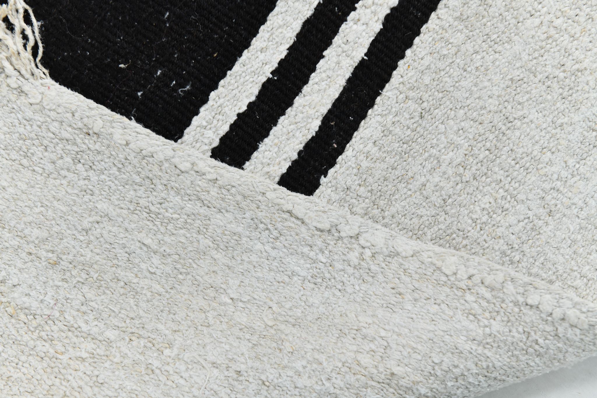 Tapis de chanvre blanc et noir 6x13, 202x404cm