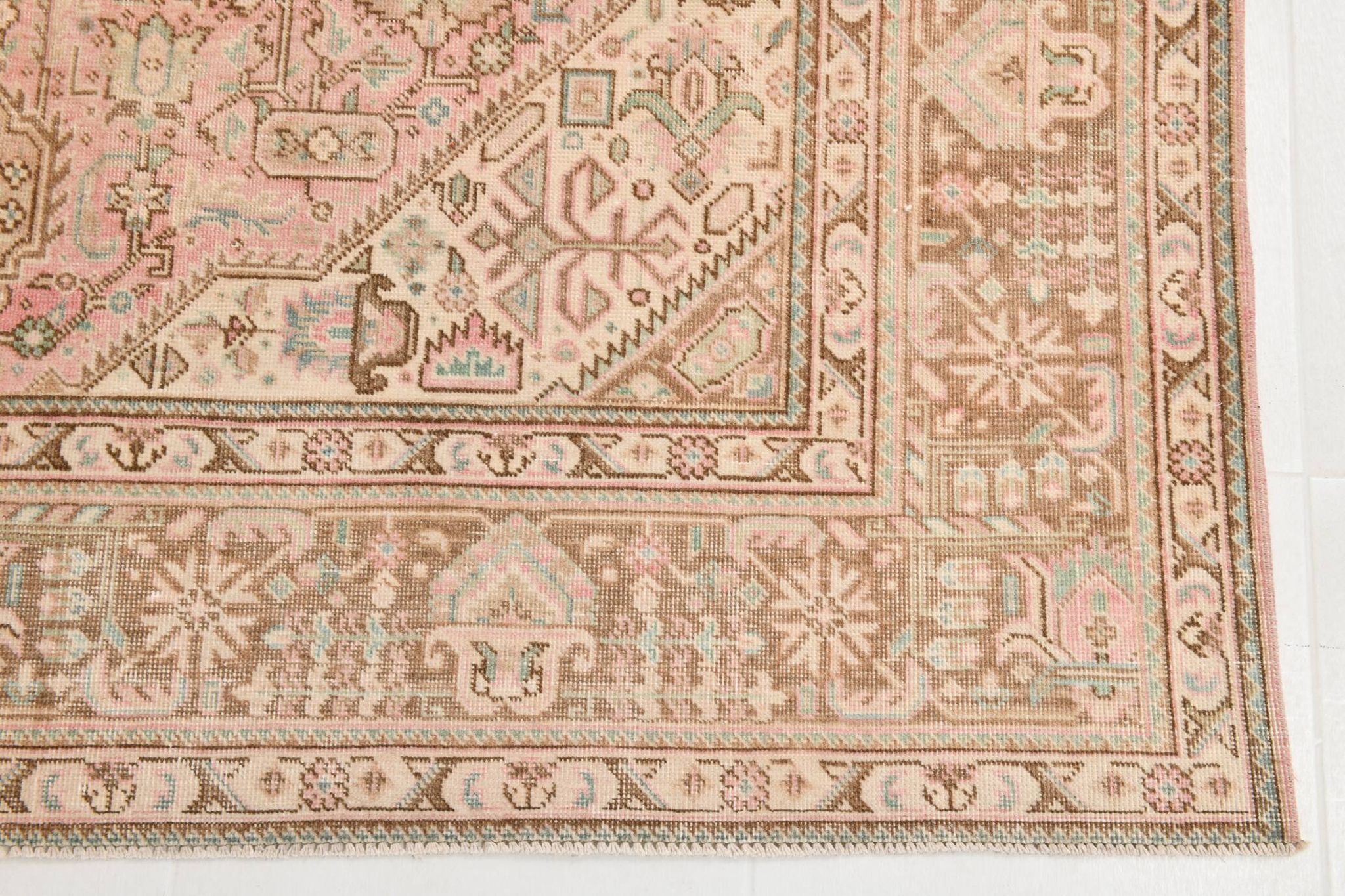 6x9 dusty pink wool persian rug 287x192cm