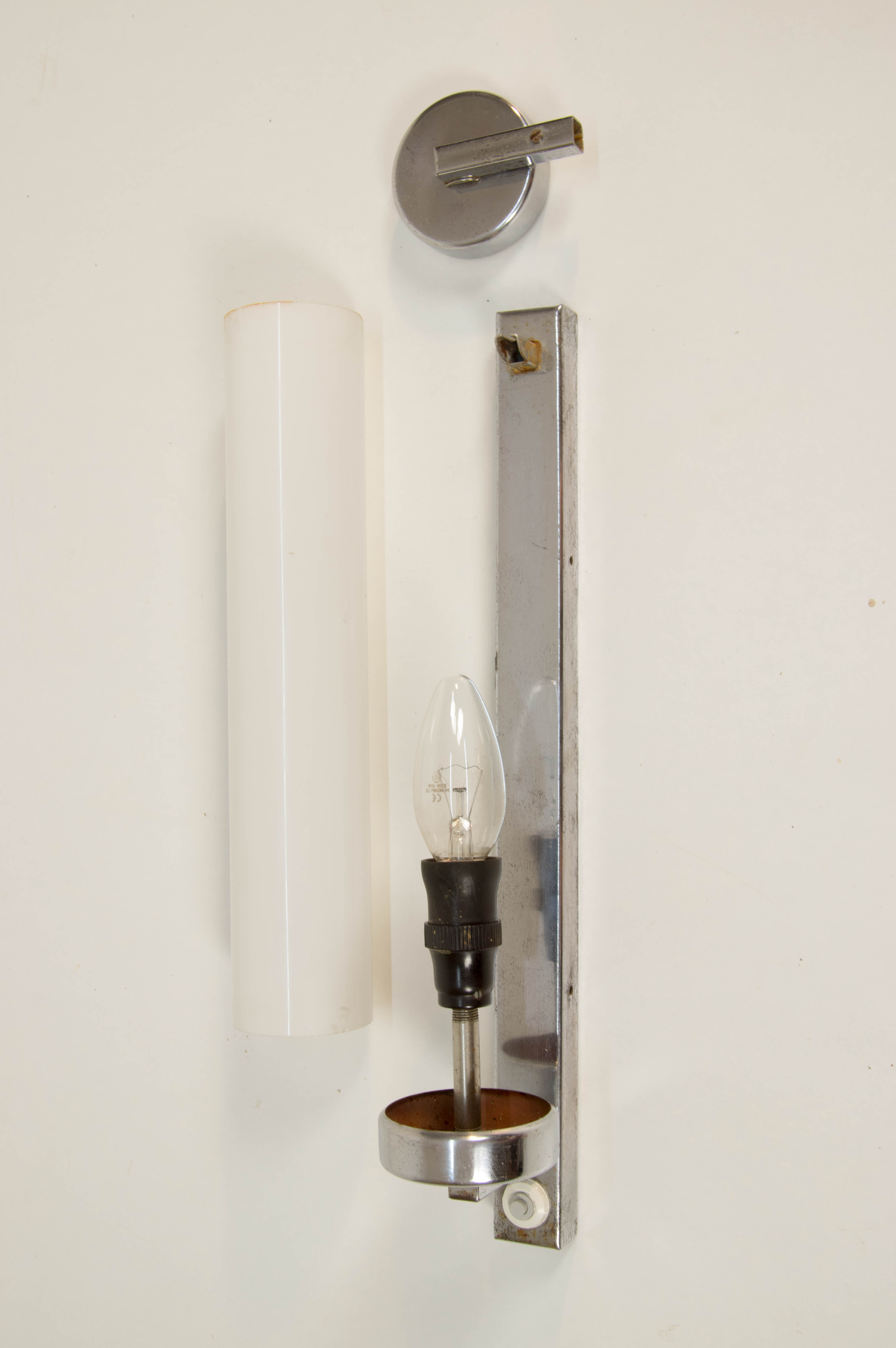 Bauhaus chrome wall scone, 1930