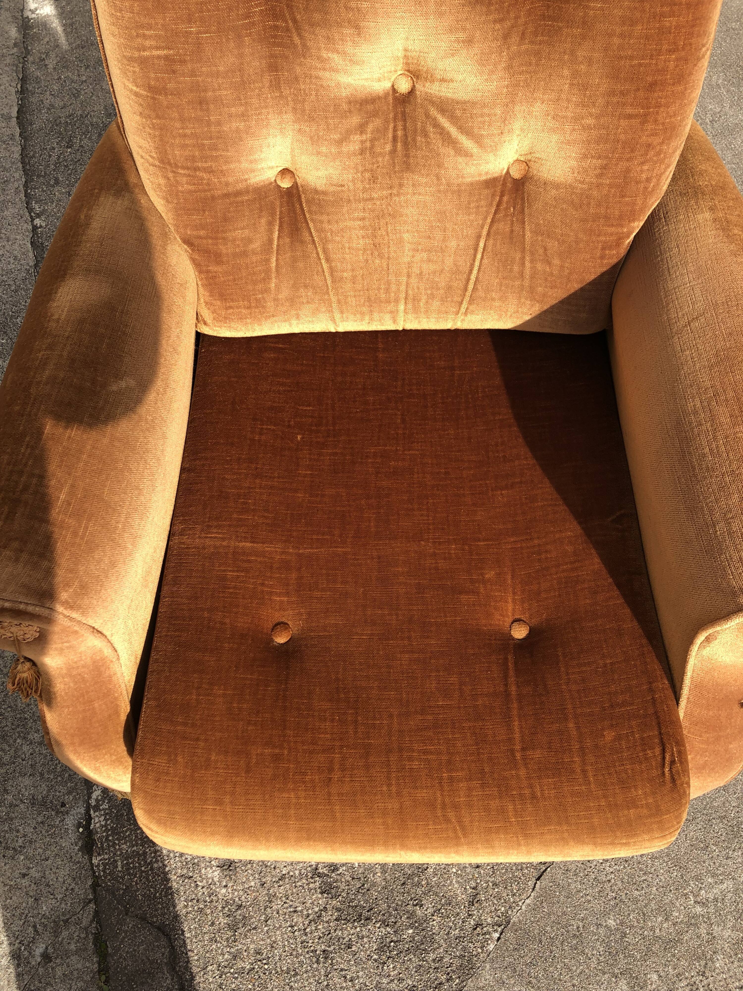 Pair of toad armchairs in old gold velvet
