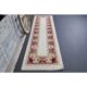 Tapis de couloir vintage turc Oushak fait main en laine et coton blanc