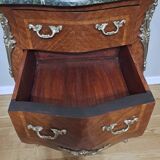 Commode en marqueterie et marbre vert