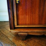 Furniture bar pivotant