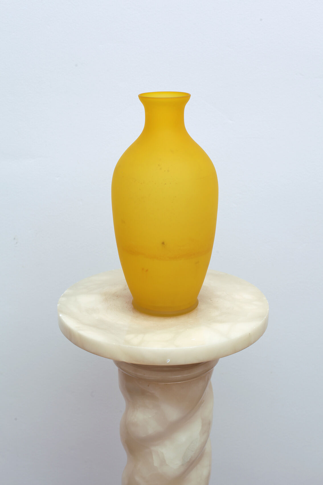 Yellow shortbread vase