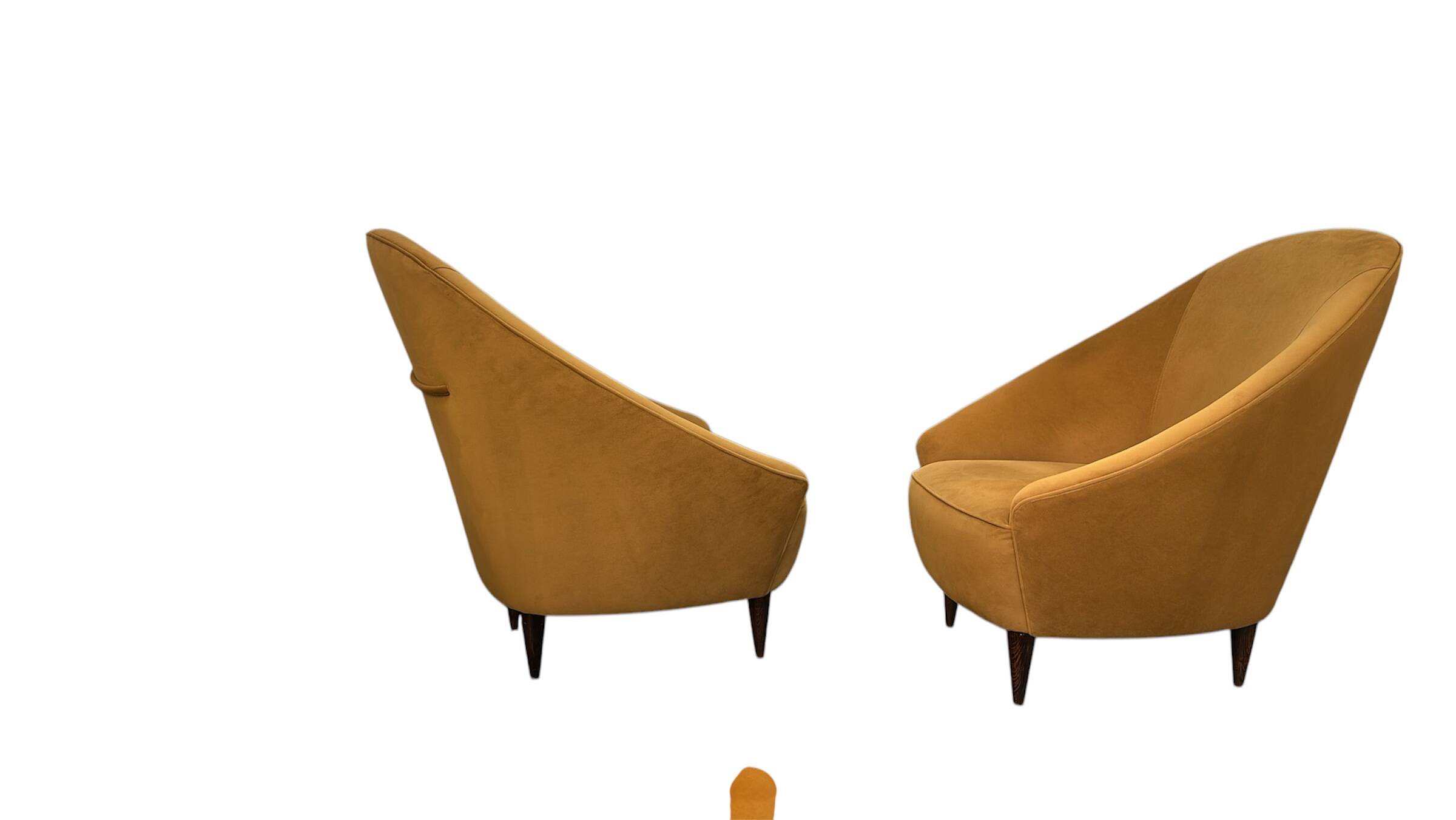 Italian 1936 pair of armchairs attributed to Gio’ Ponti “ Triennale “