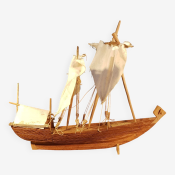 Bateau en bois