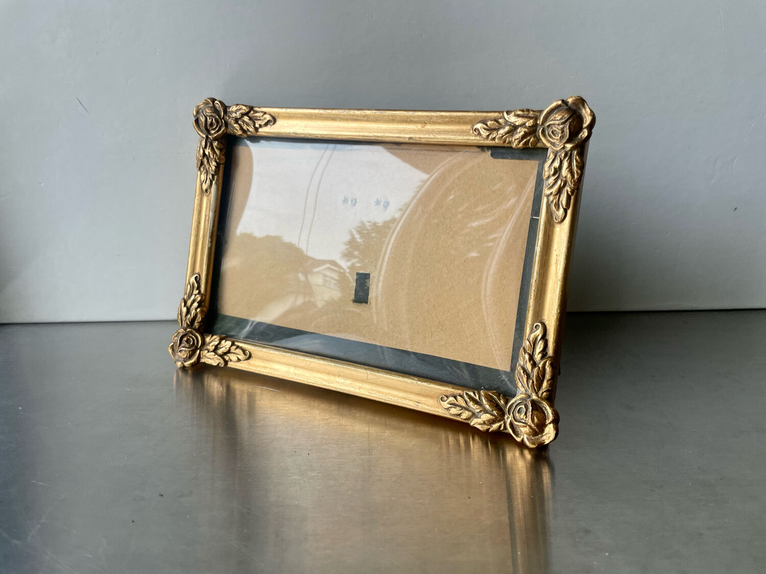 Antique art nouveau frame gilded wood measurements 20 cm x 14 cm convex glass