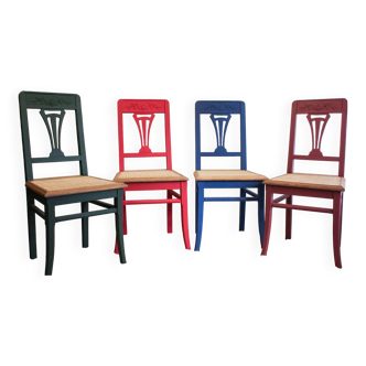 Lot de quatre chaises colorées Art Déco