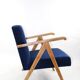 Fauteuils en velours bleu 1970