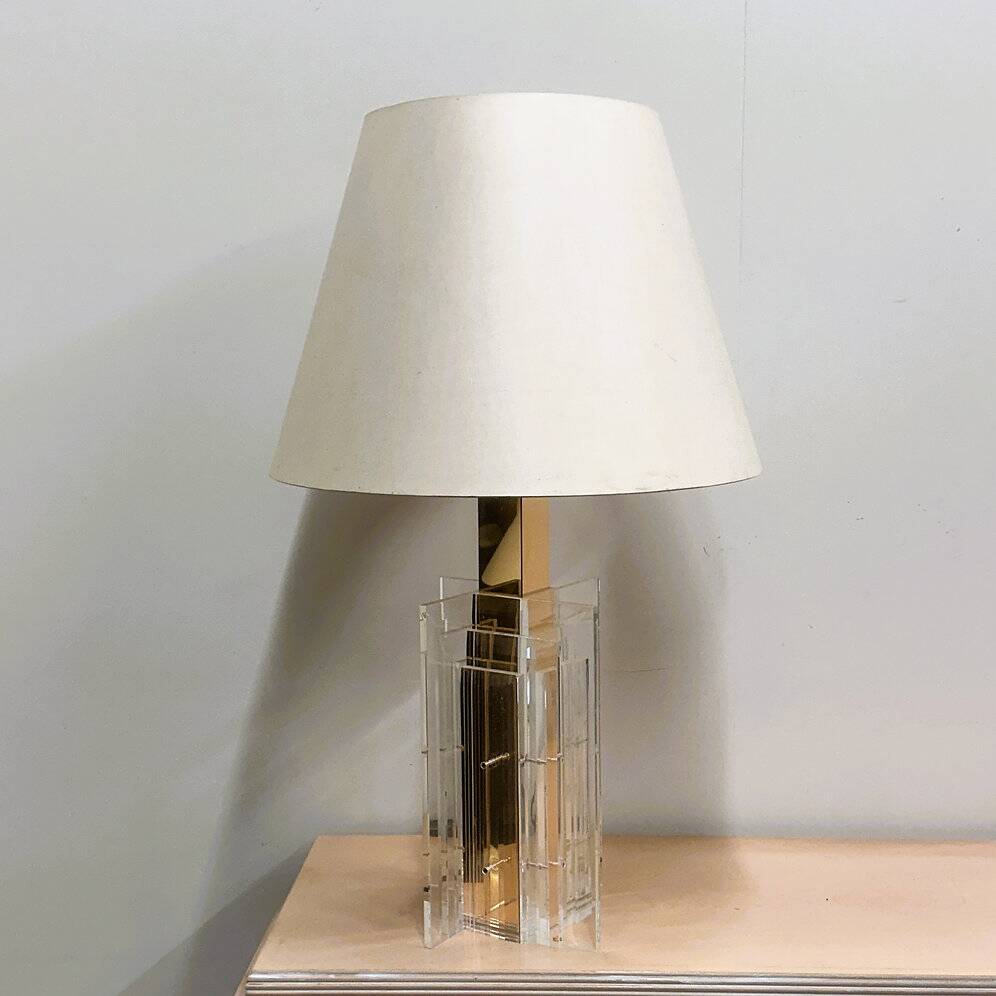 Large glamorous 1970s brass & lucite architectural table lamp