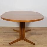 Mid-Century Round Teak Extendable Dining Table from Vejle Mobelfabrik
