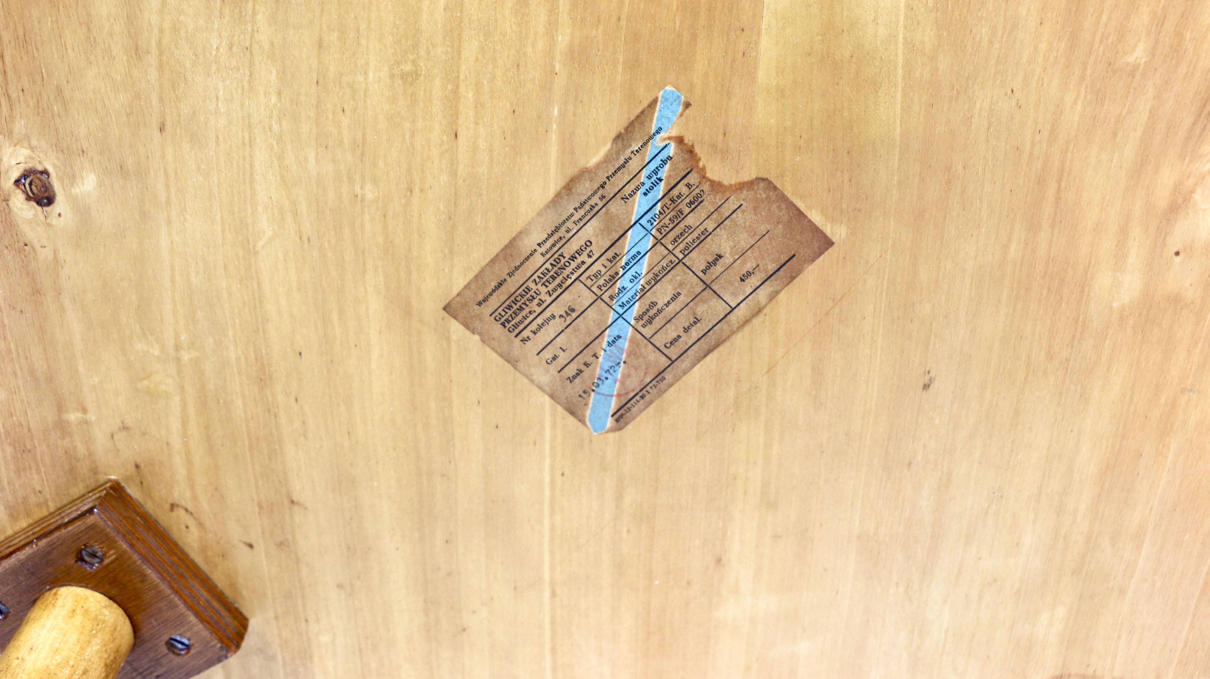 Polish leaf-shaped coffee table console from the 70s