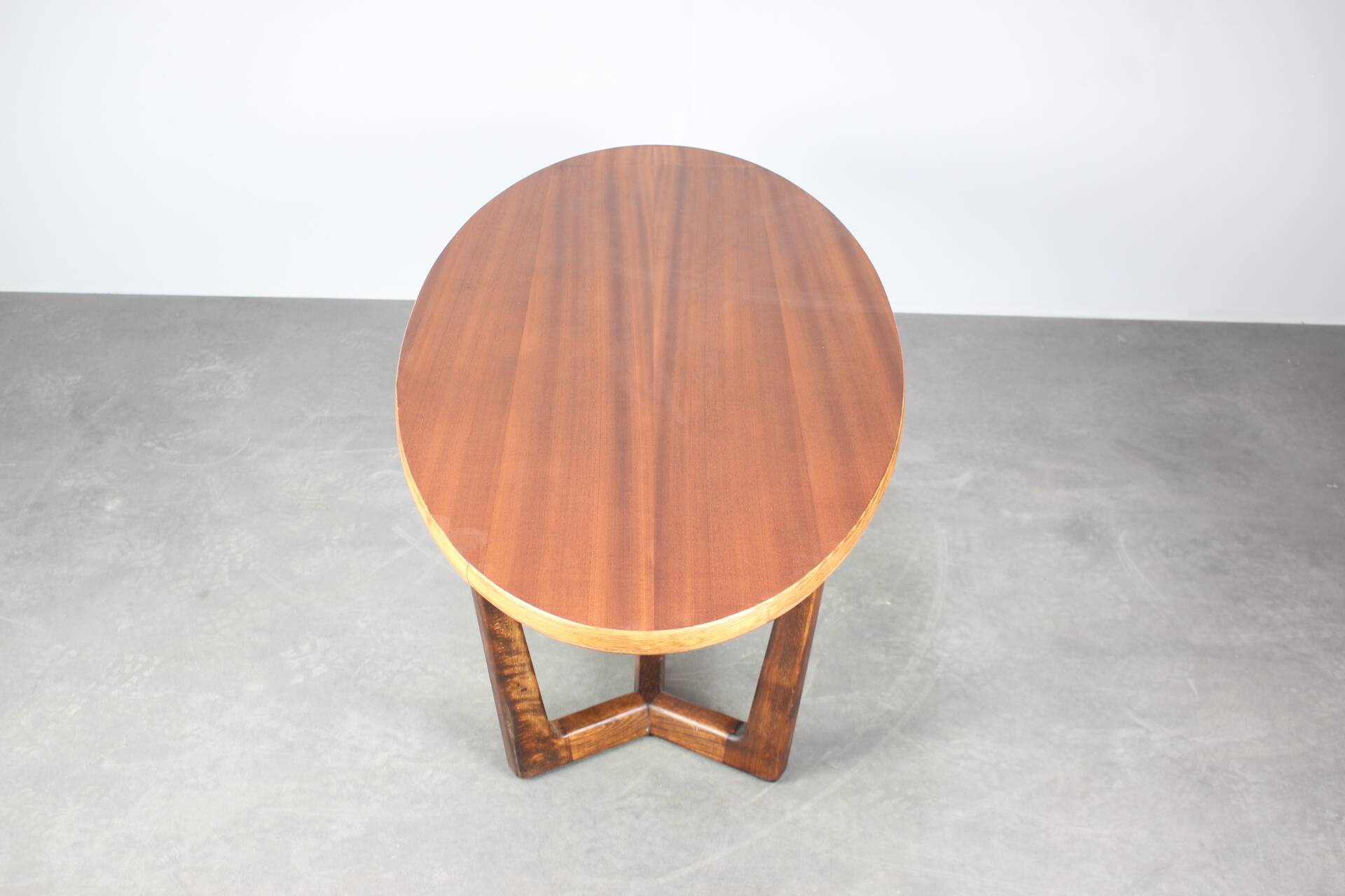 Table de conférence milieu du siècle par Dřevotvar, années 1960