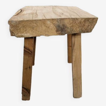 Tabouret en bois massif