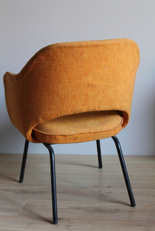 Chair Conference Eero Saarinen