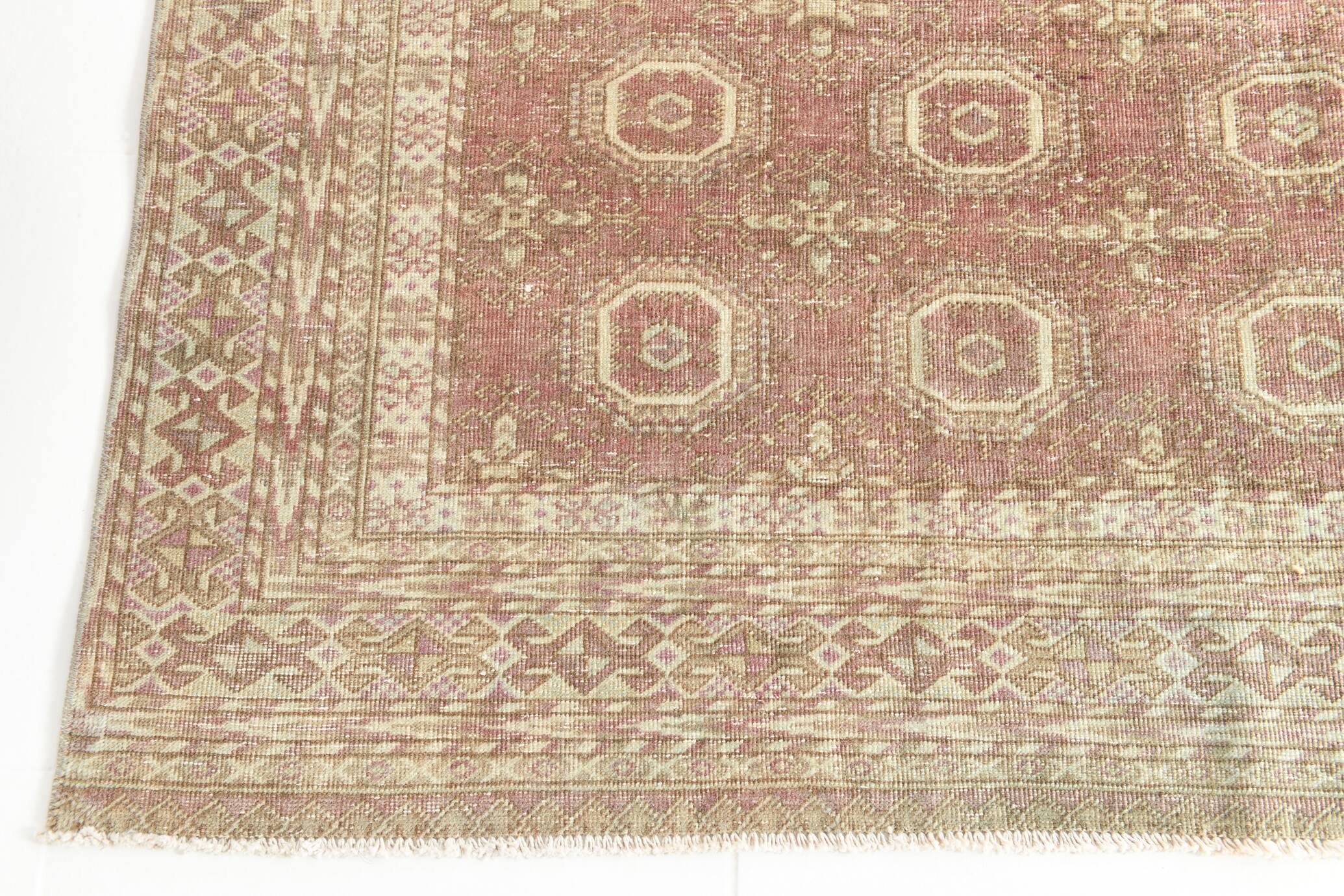 6x10 Dusty Rose & Brown Classic Persian Rug, 178x293Cm
