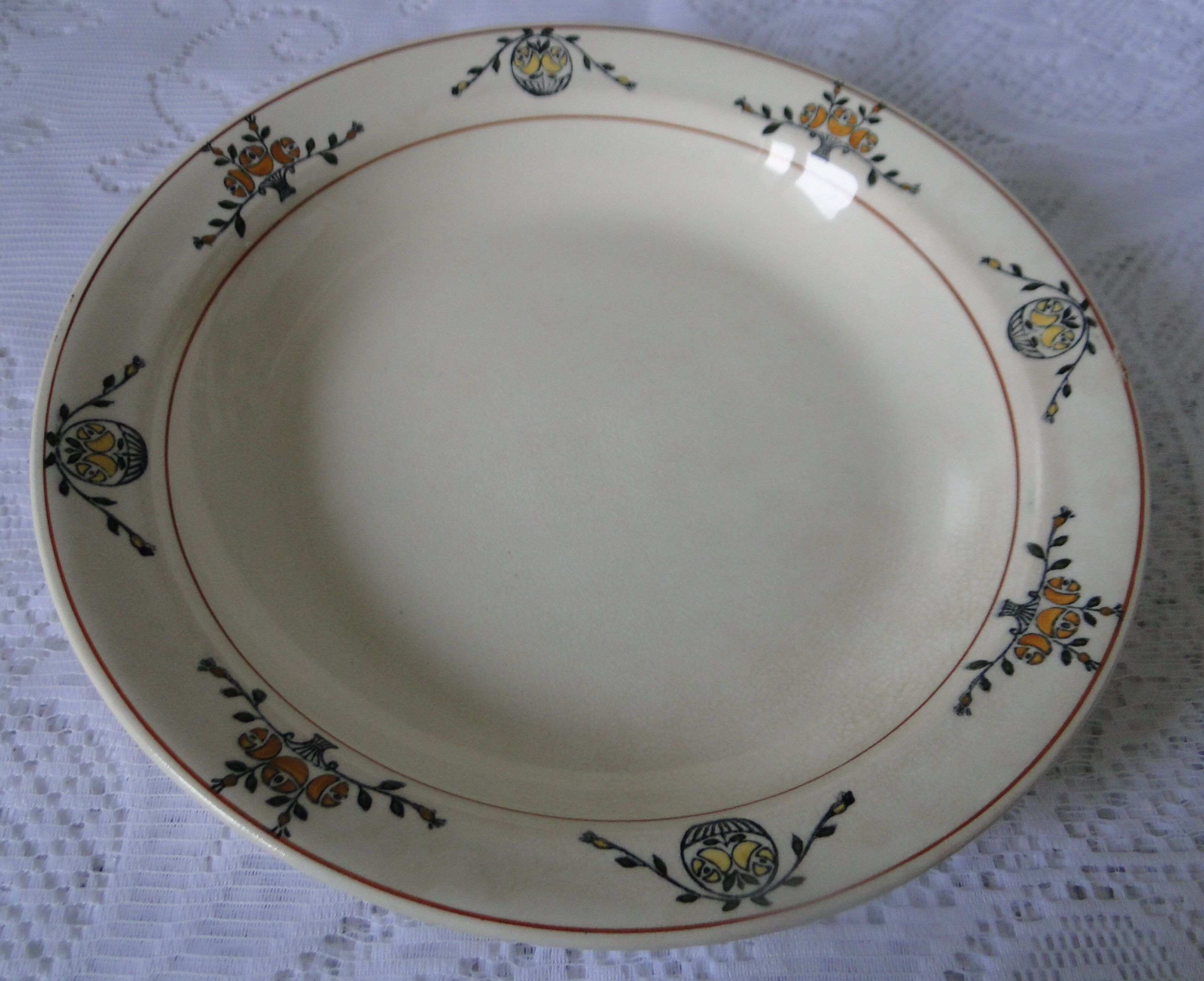 LARGE HOLLOW DISH TERRE DE FER CHARBONNIER SALINS part of a FLORA service