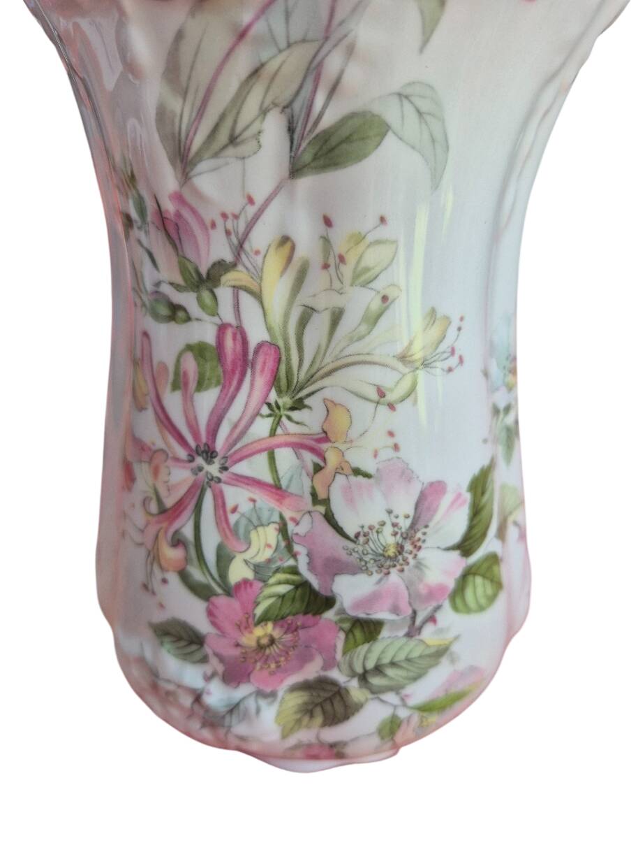 Victorian tulip vase