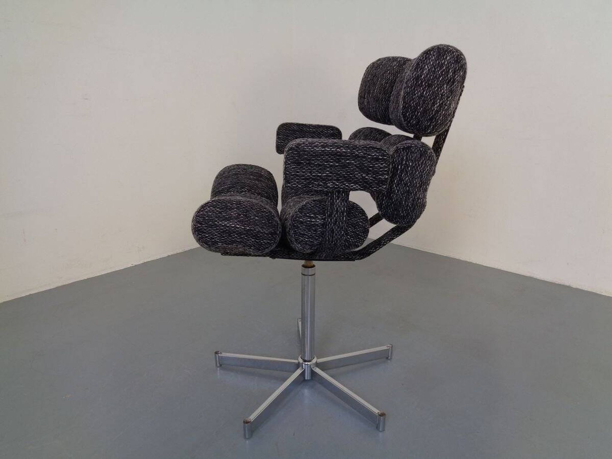 Italian Swivel Chair, 1960s