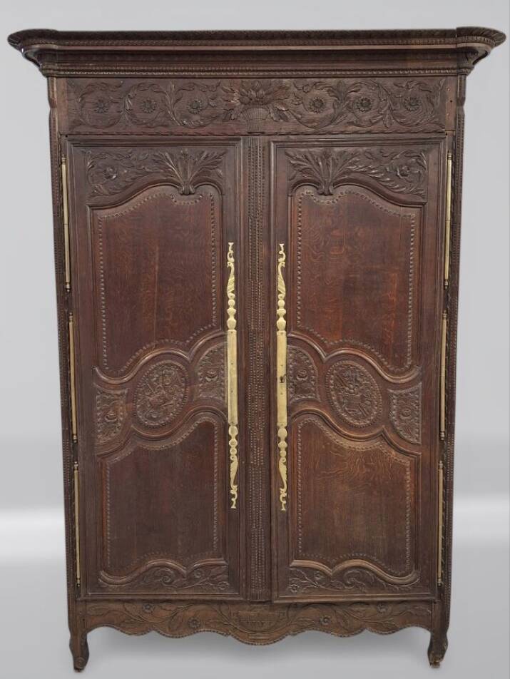 Large Norman wedding wardrobe from the 19th century.