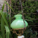 Porcelain and metal suspension