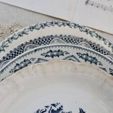 4 assiettes plates anciennes terre de fer faience bleue dépareillées