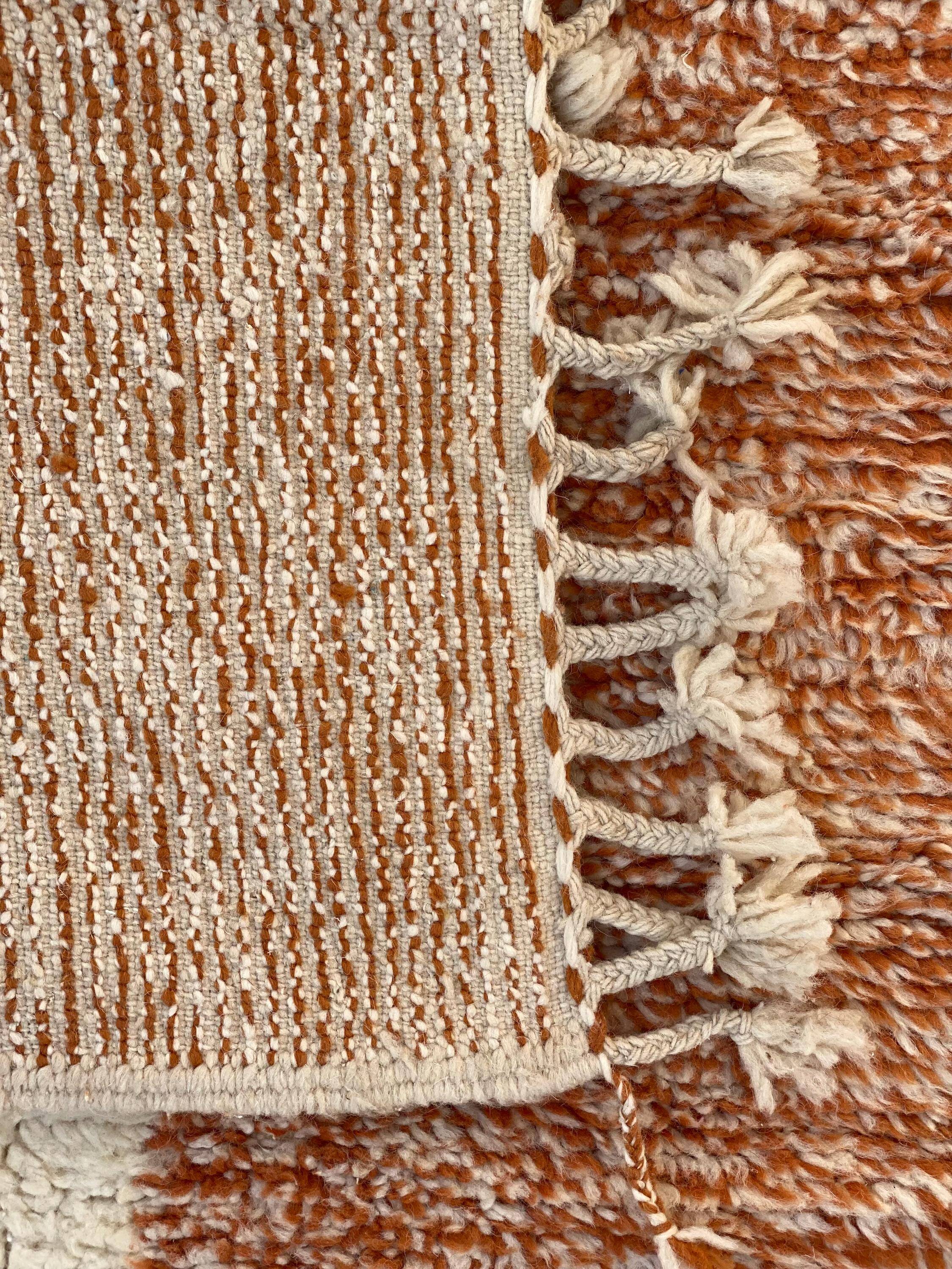 Handmade Berber rug in wool 3 x 2 m