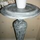 Meuble sellette en bois cérusé shabby chic